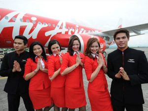 AirAsia_crew_01