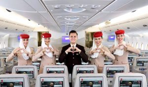 EmiratesAirlines_crew_01